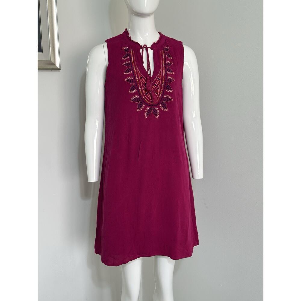 Cupio Boho Embroidered Shift Dress Size M Fuchsia Pink Sleeveless Tassel Fairy